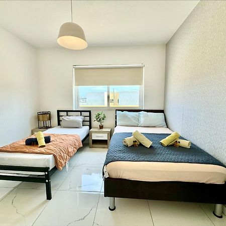 그지라 Mive Luxury Sea View Penthouse 아파트 외부 사진