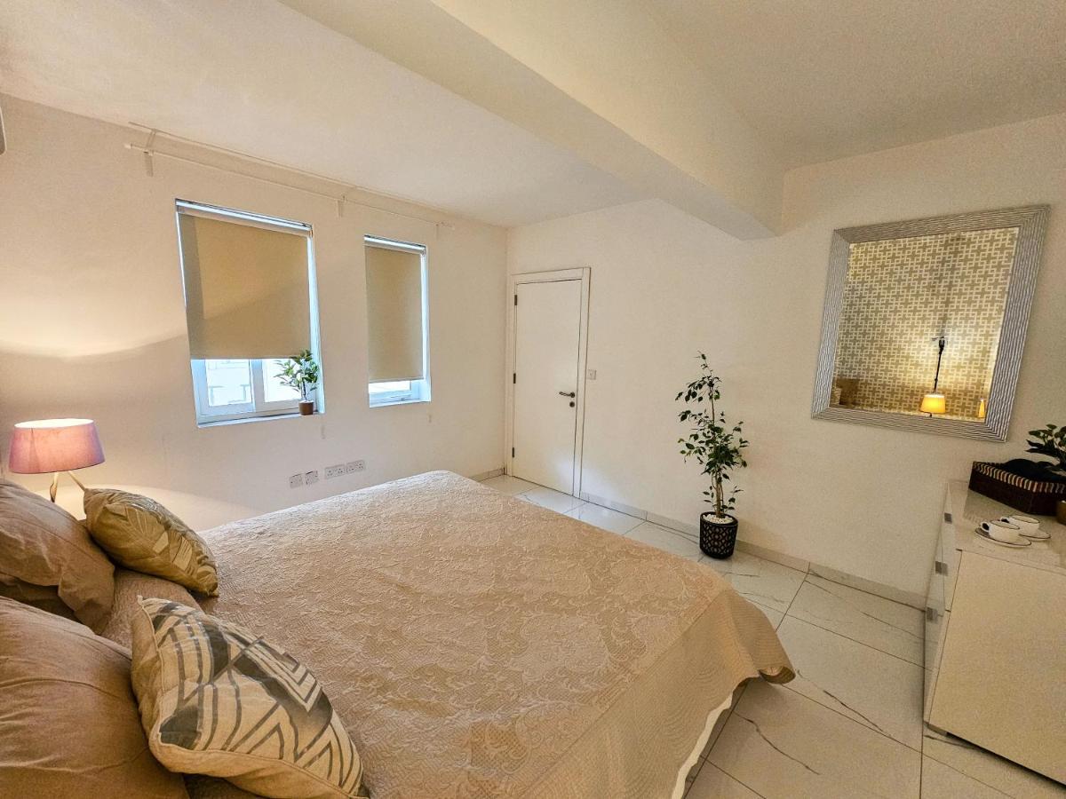 그지라 Mive Luxury Sea View Penthouse 아파트 외부 사진