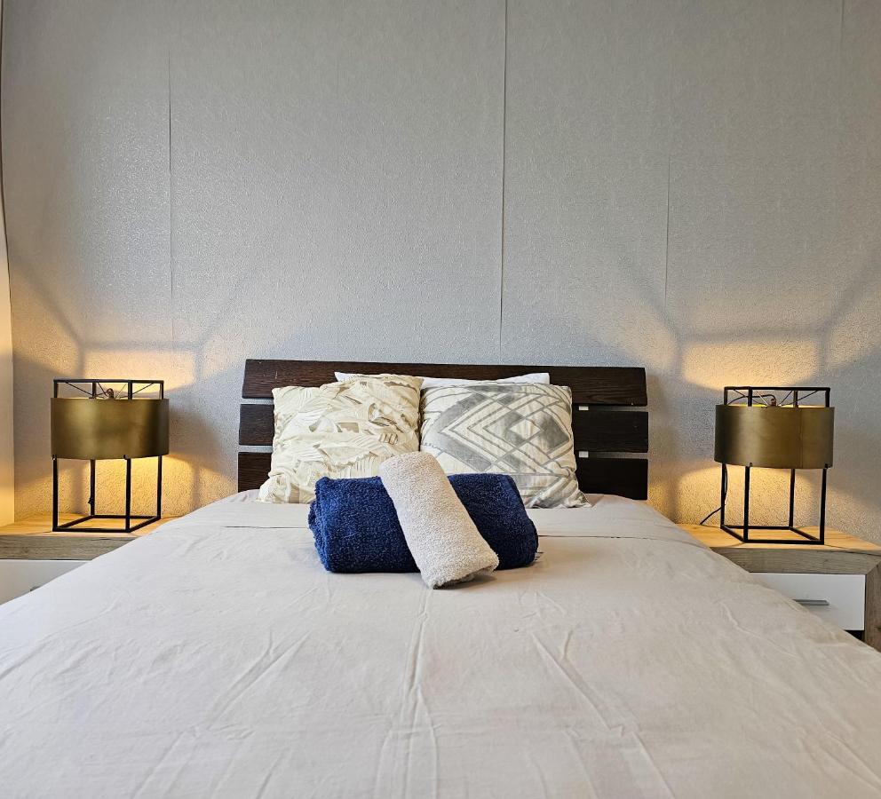 그지라 Mive Luxury Sea View Penthouse 아파트 외부 사진