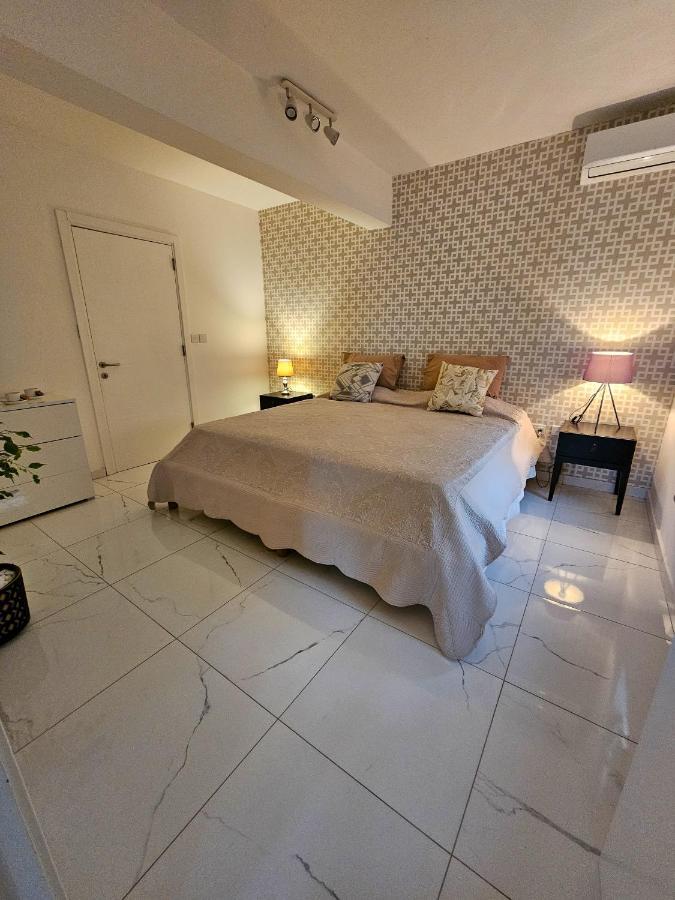 그지라 Mive Luxury Sea View Penthouse 아파트 외부 사진