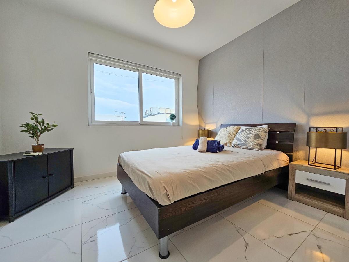 그지라 Mive Luxury Sea View Penthouse 아파트 외부 사진