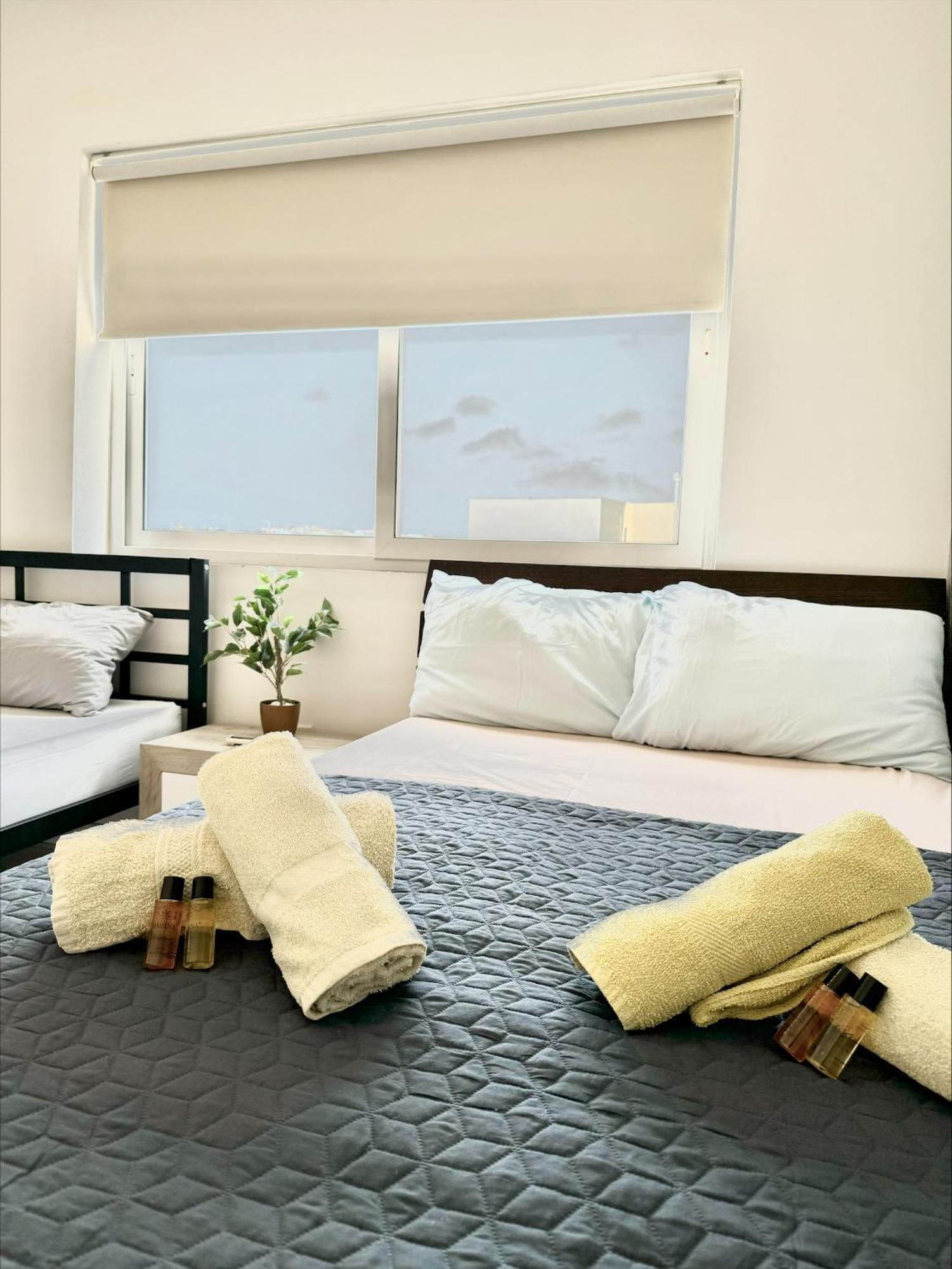 그지라 Mive Luxury Sea View Penthouse 아파트 외부 사진