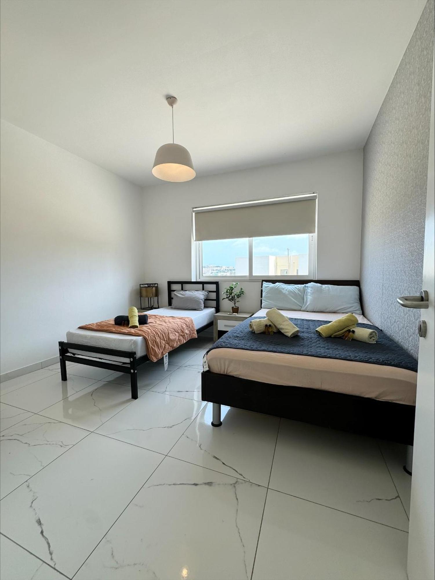 그지라 Mive Luxury Sea View Penthouse 아파트 외부 사진